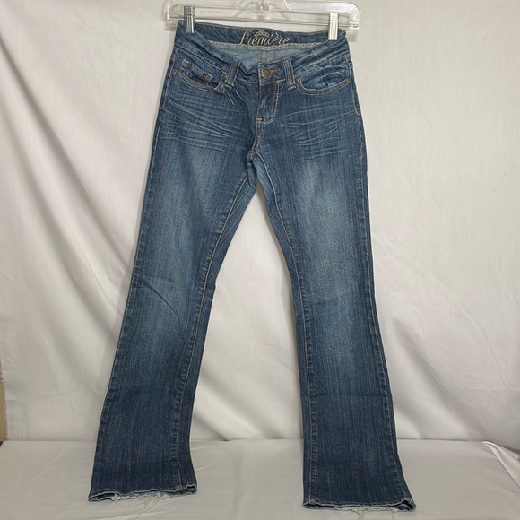 Premiere Denim by rue21 Denim - Women/Junior’s Premier Denim Jeans size 0/1 dark wash